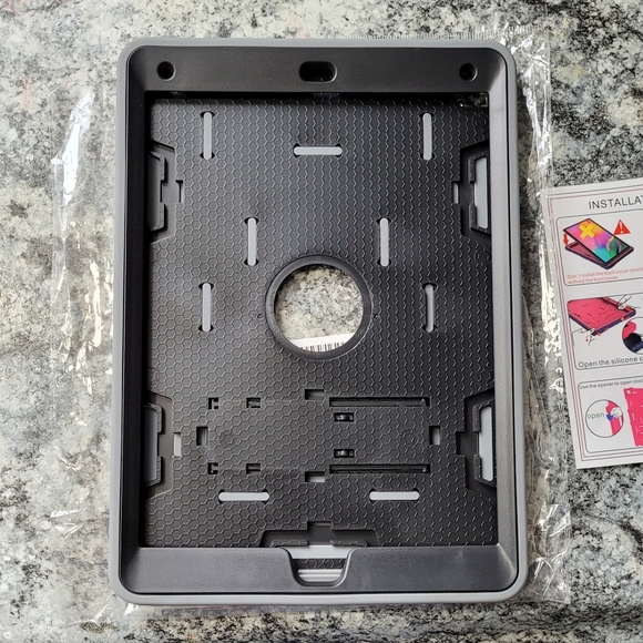 iPad Air 2 Case - Picture 2 of 5